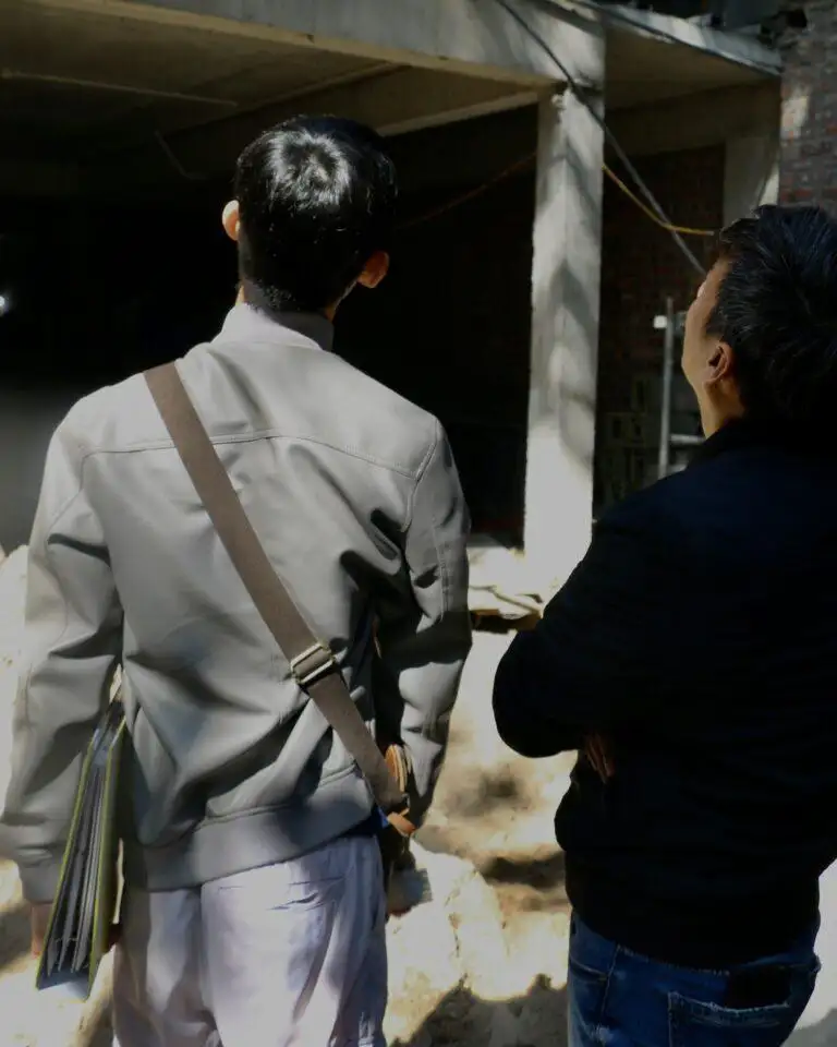 5533a272efa047fe1eb1-768x960